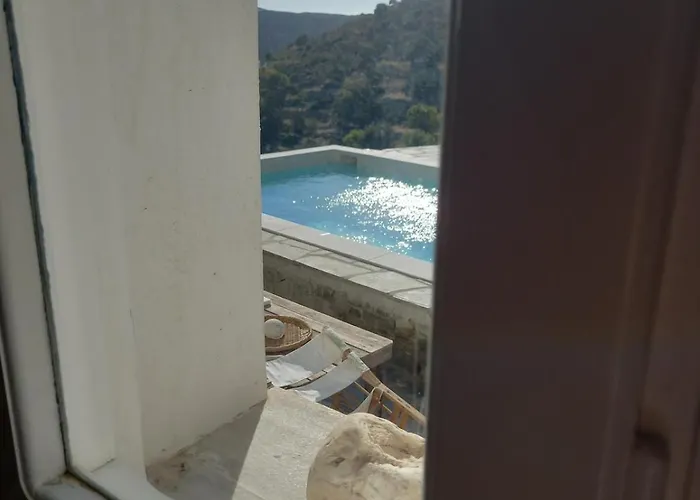 Red Rocks Holiday home